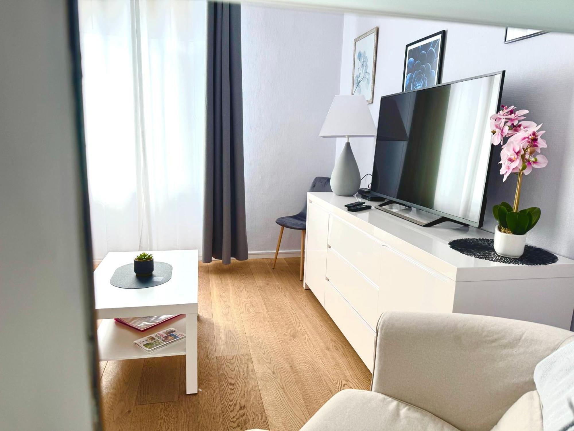 L'Escapade Parisienne Apartment Майсонс-Алфорт Екстериор снимка